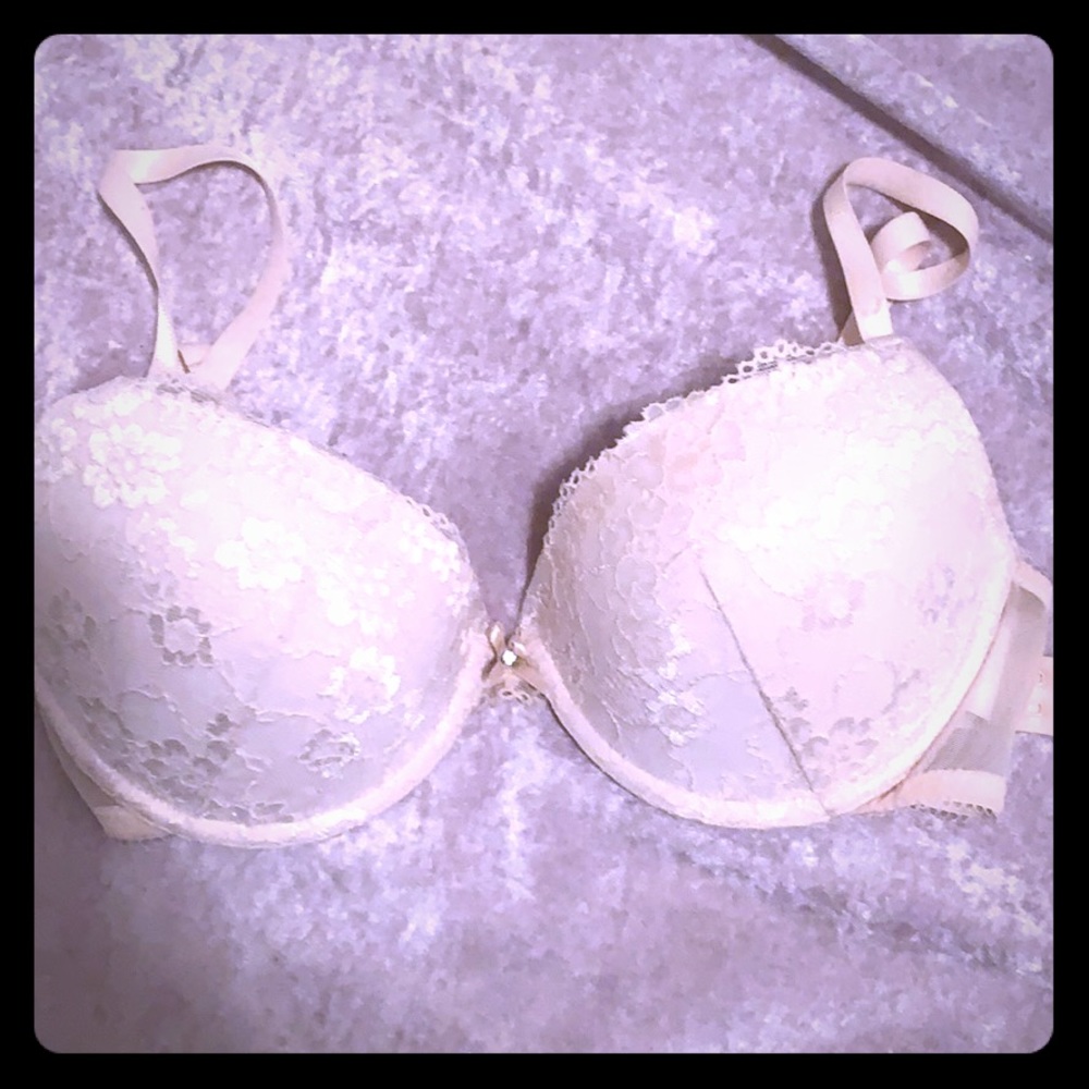 Lace nude bra